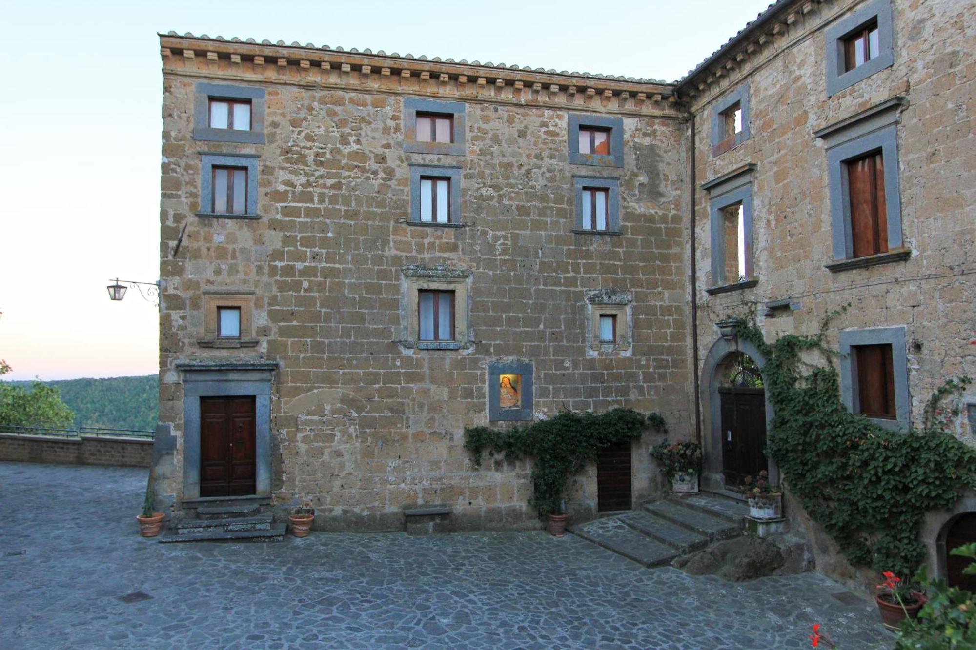 La Rocca - Palazzo Pallotti Lubriano エクステリア 写真